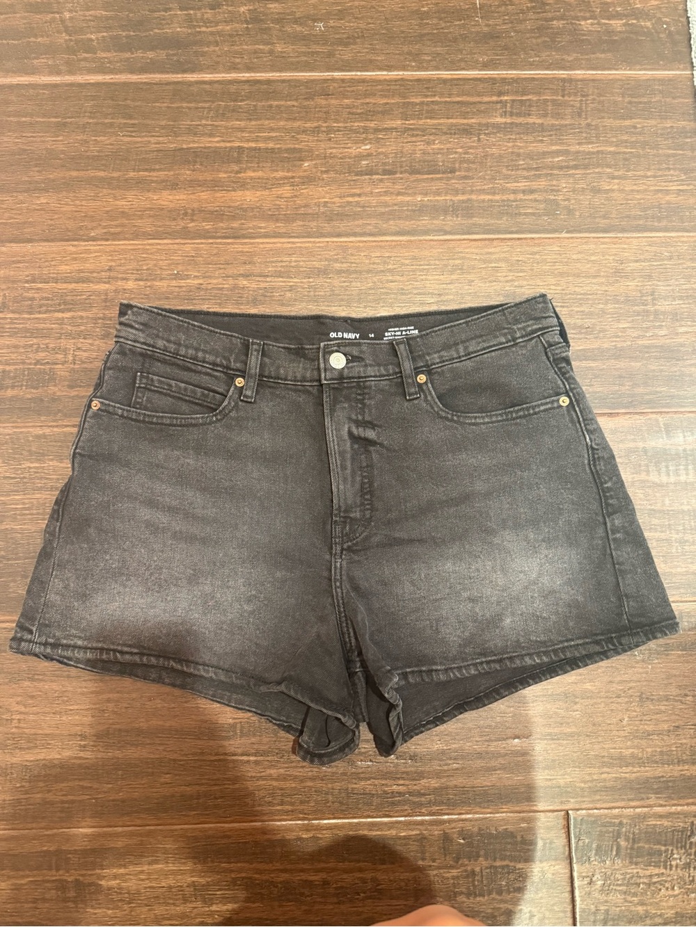 Old Navy High-Rise Black Washed Denim Shorts